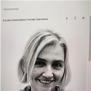 Licenciada en Periodismo con más de 20 años de experiencia en el medio audiovisual GestMusic Endemol y asesora universitaria EUFB